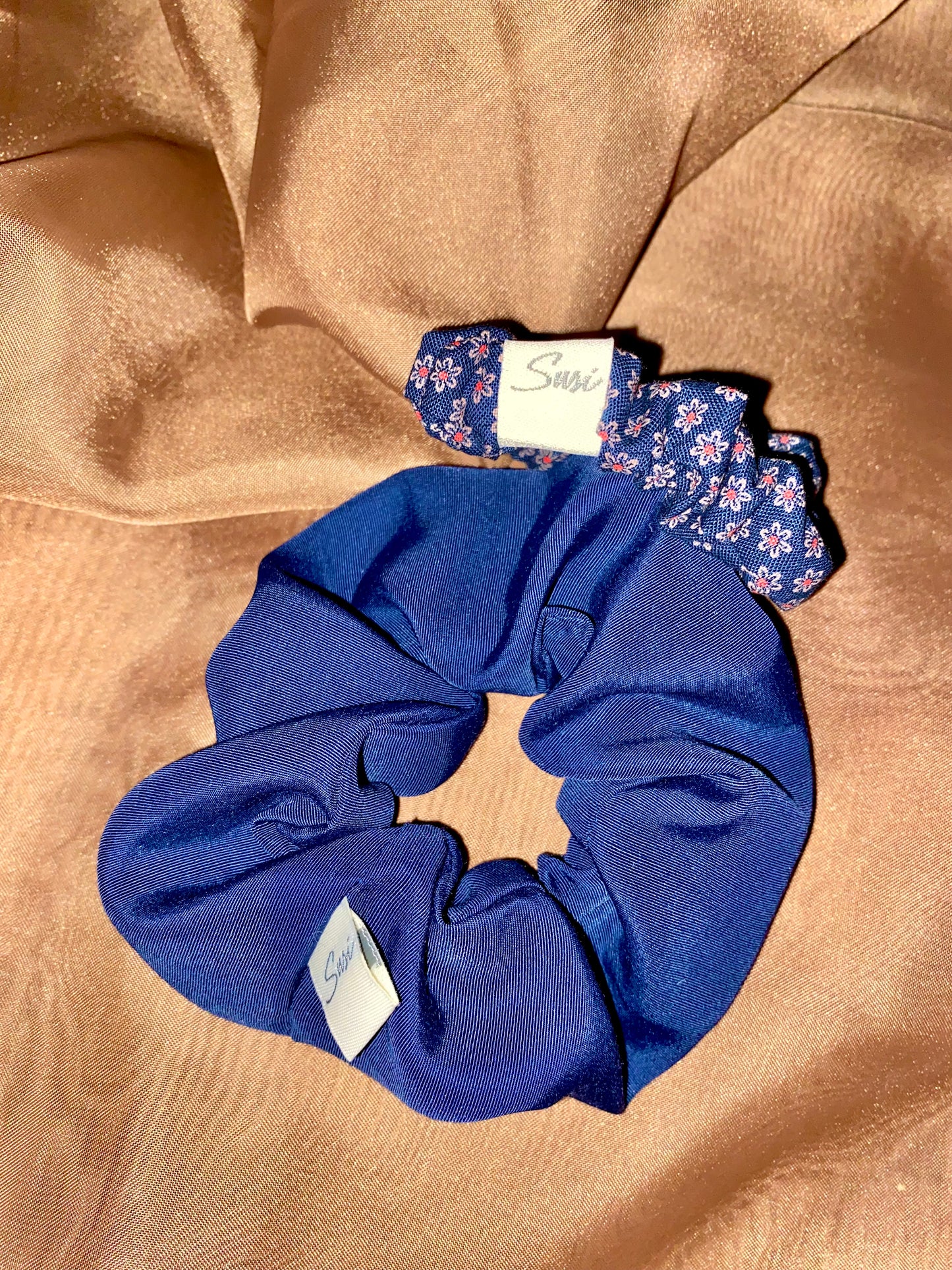 Scrunchie Abyss