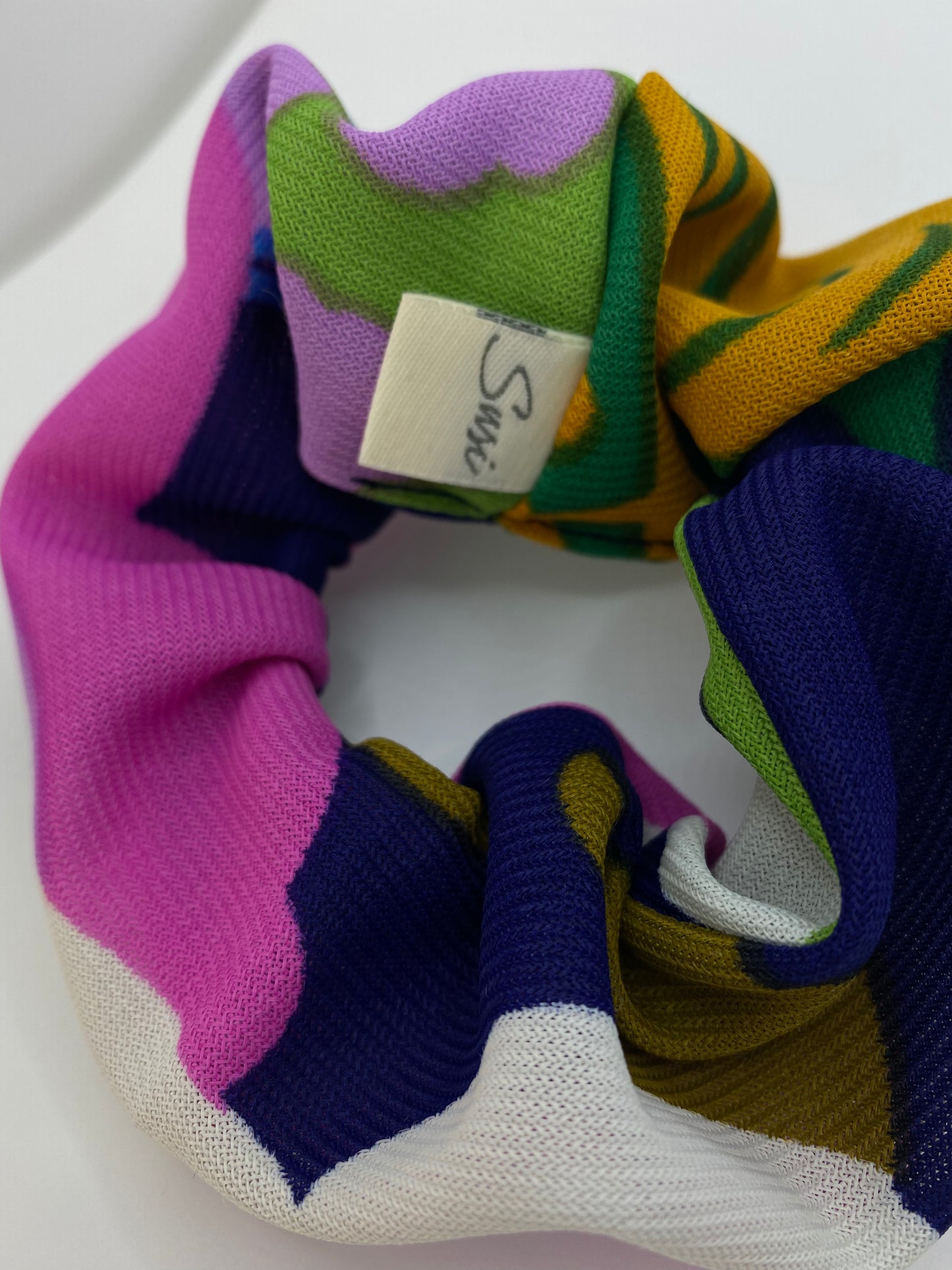 Scrunchie Blurred