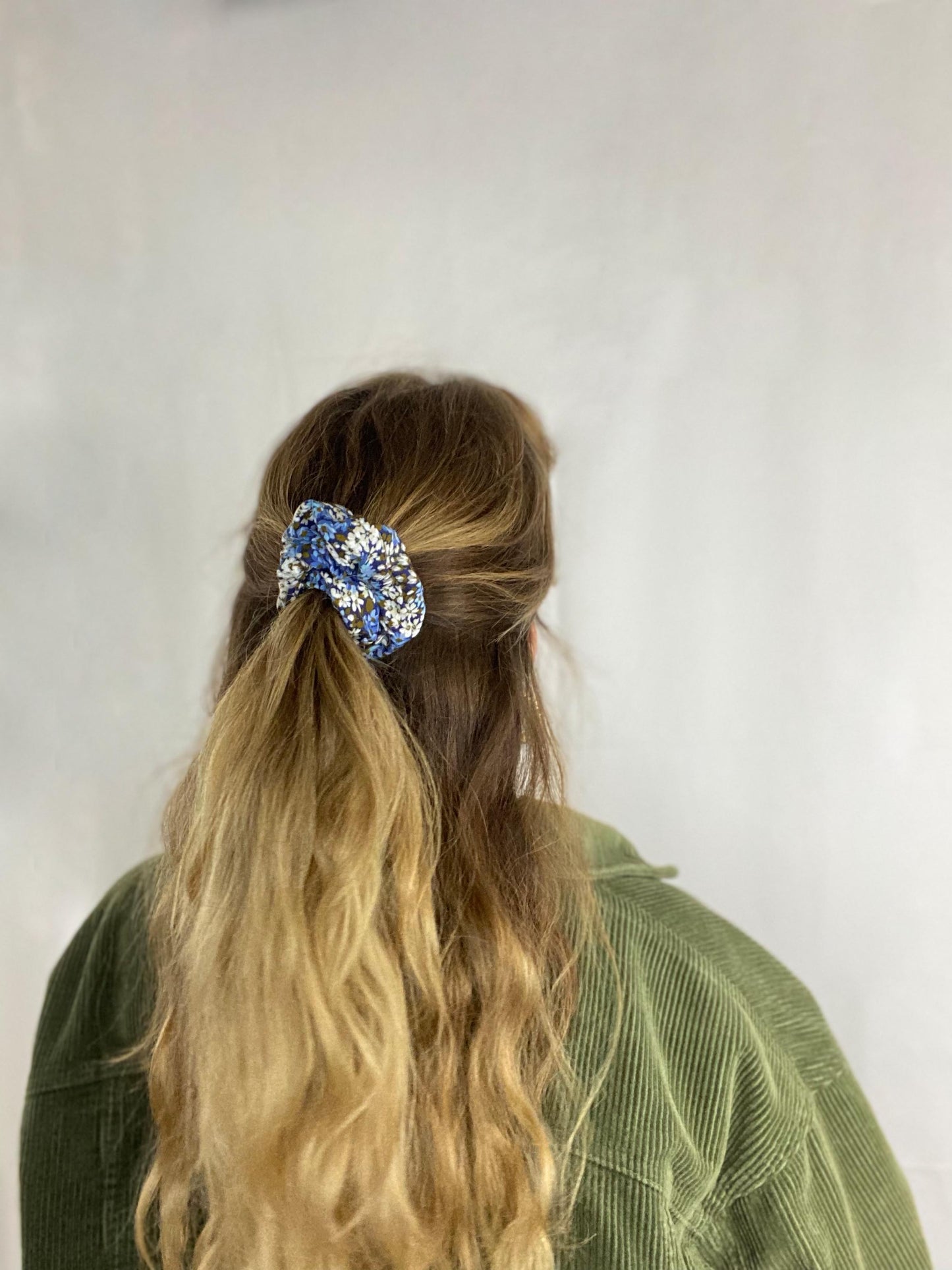 Scrunchie Petite Blue